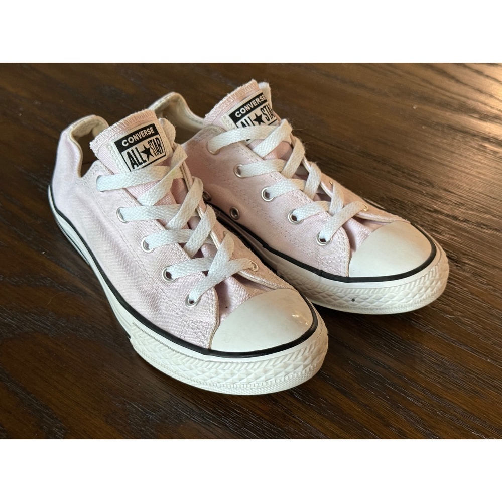 Converse Chuck Taylor All Star Kids Size 3 Pink Low Top Sneakers 664580F